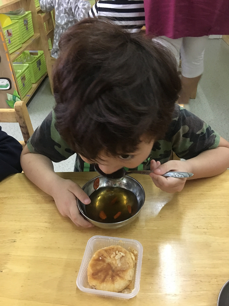 C:\Documents and Settings\Administrator\\֮\֮\ŨŨ⣬±\΢ͼƬ_20171003132933.jpg