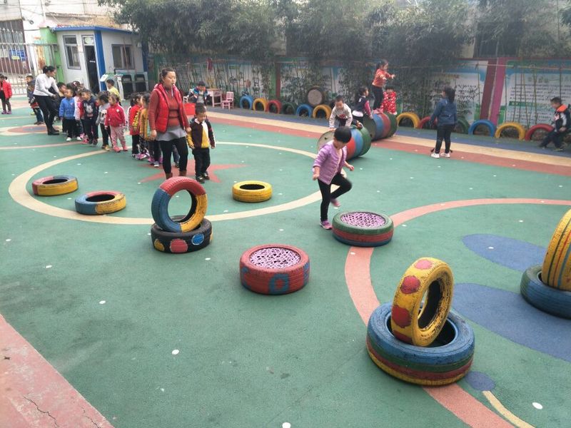 幼儿园体能课的好处-肥城市龙山小学幼儿园