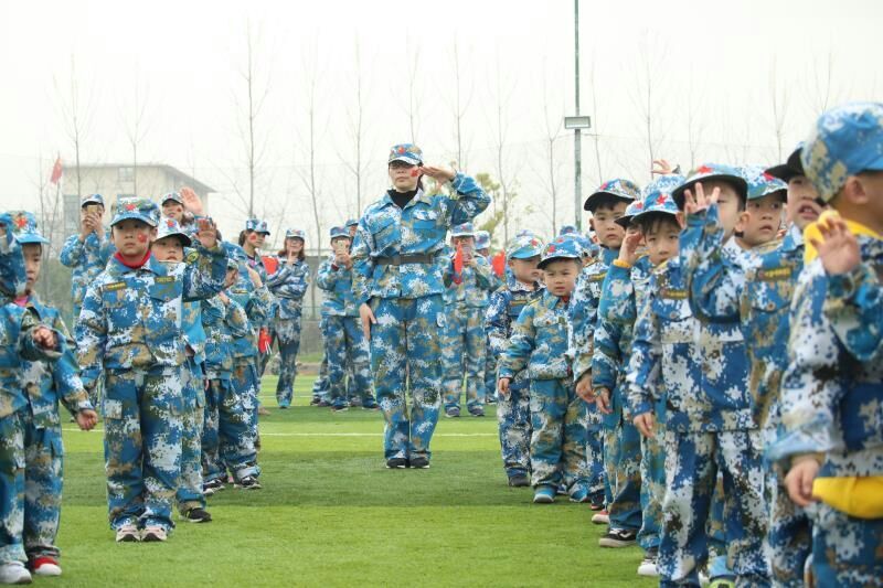 扬州市瘦西湖蓝天幼儿园欢乐时光