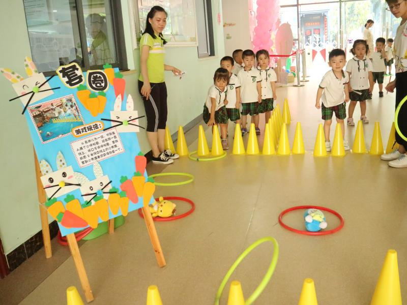 "传承经典,清润童心"——记清远市实验幼儿园2018年庆