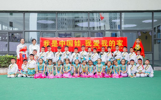 大二集体照.jpg