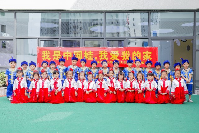 大三集体照.jpg