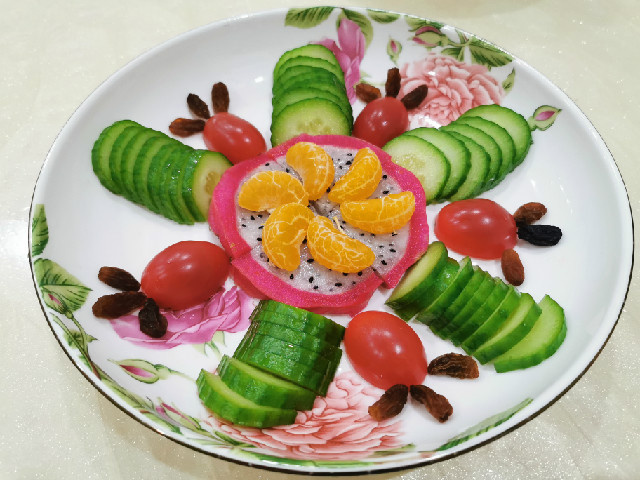 7水果拼盘.jpg 7水果拼盘.jpg