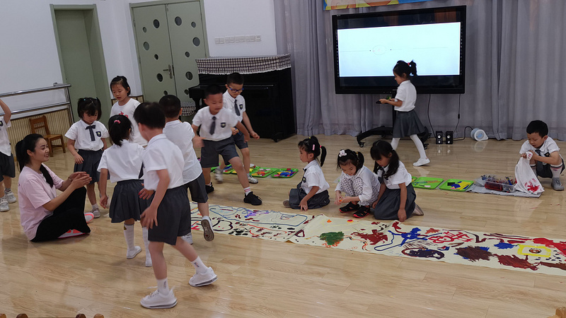 优质课幼儿园美术课 2ef3824a-b3b1-4503-b534-b80f0277b9ef.jpg