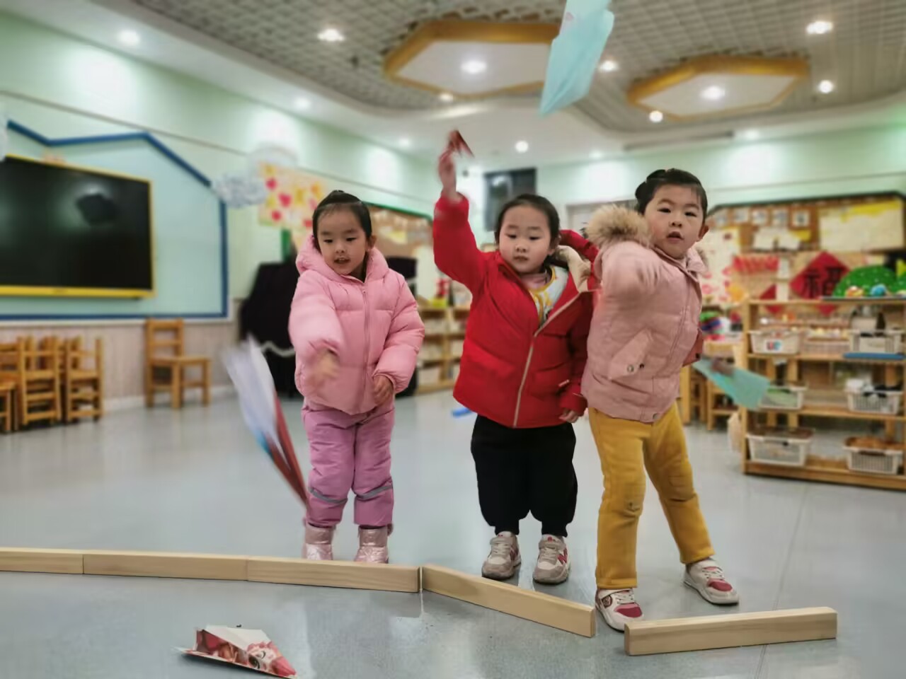 图片33.jpg 图片33.jpg